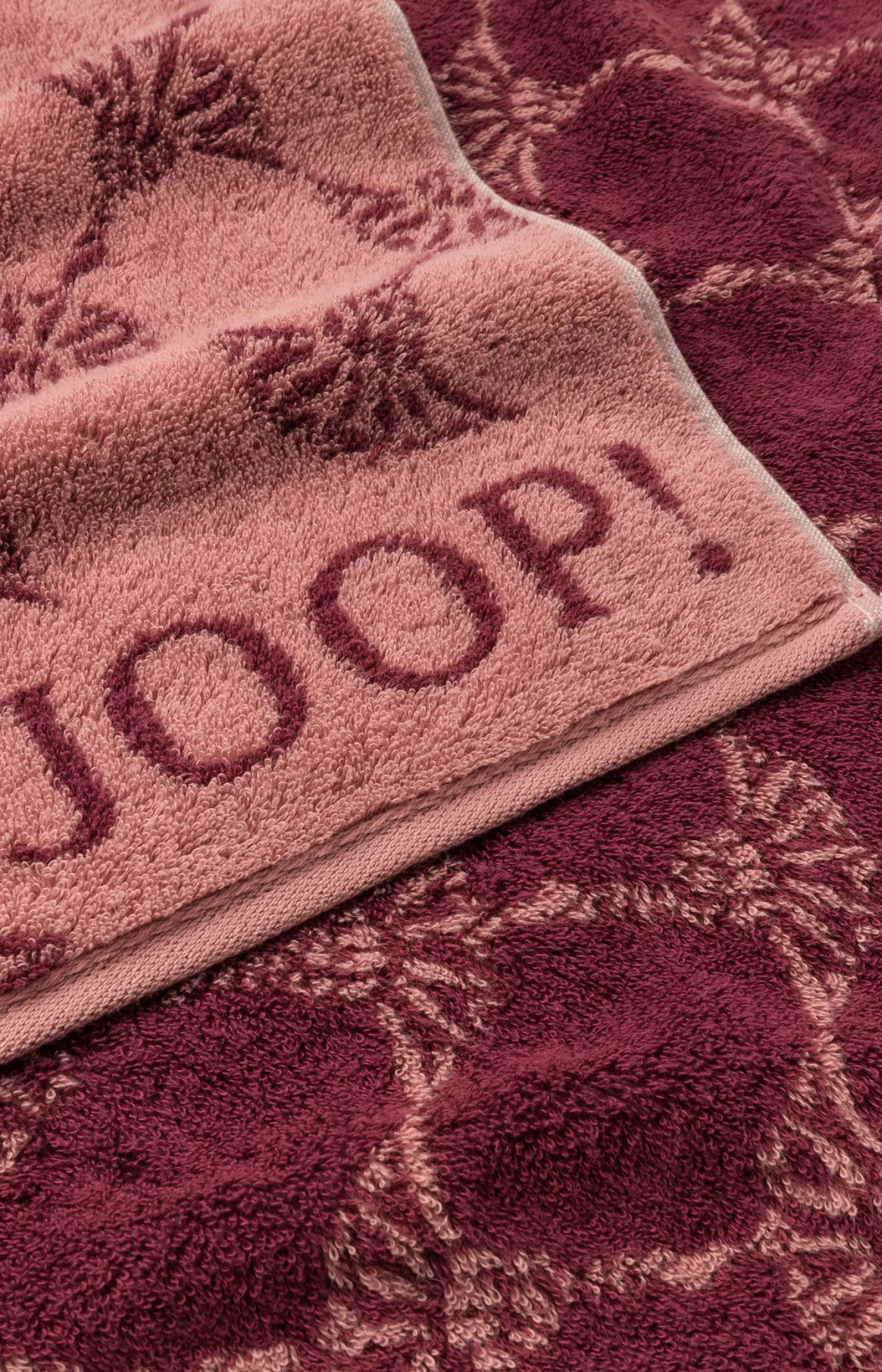 JOOP Ftierserie ! CLASSIC CORNFLOWER in Rouge^ Handtuch