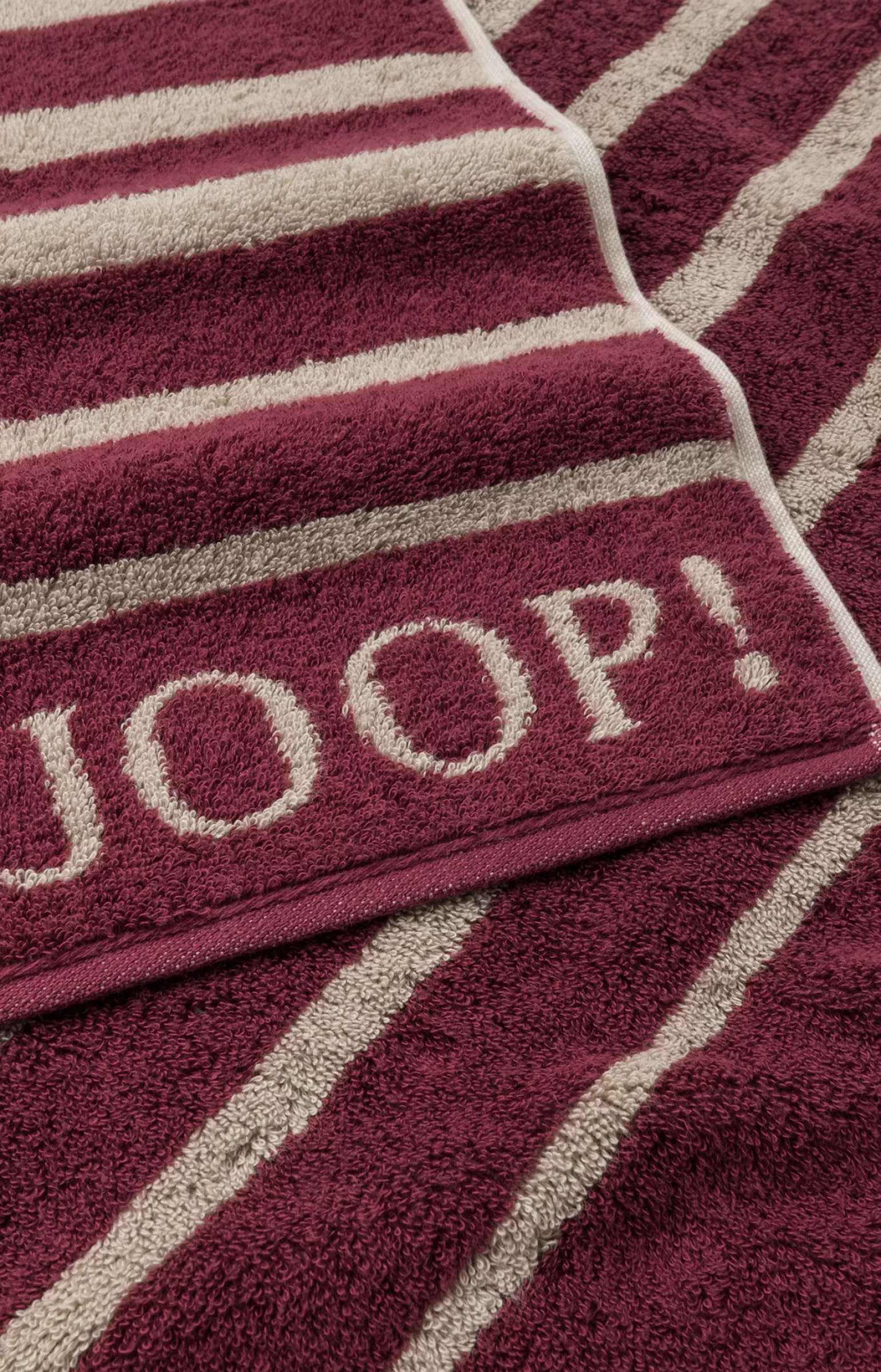 JOOP Ftierserie ! SELECT SHADE in Rouge^ Gästetuch